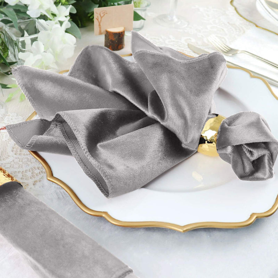 Specialty Table Linen - Velvet, Silver